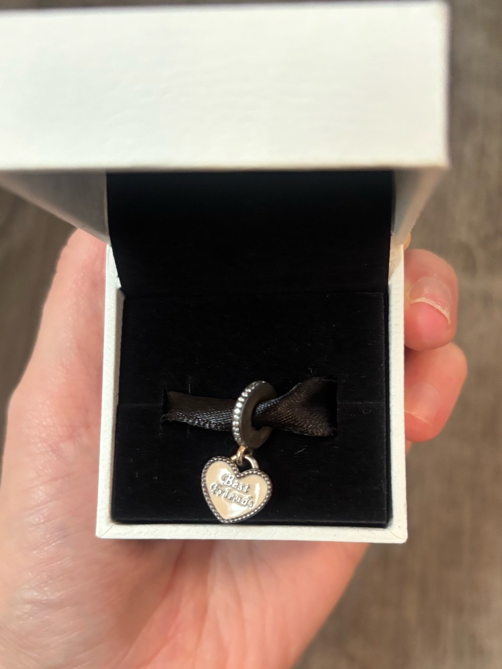 PANDORA CHARM